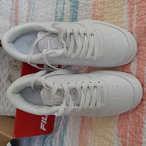 Fila brand new white sneakers - Picture 5 of 9